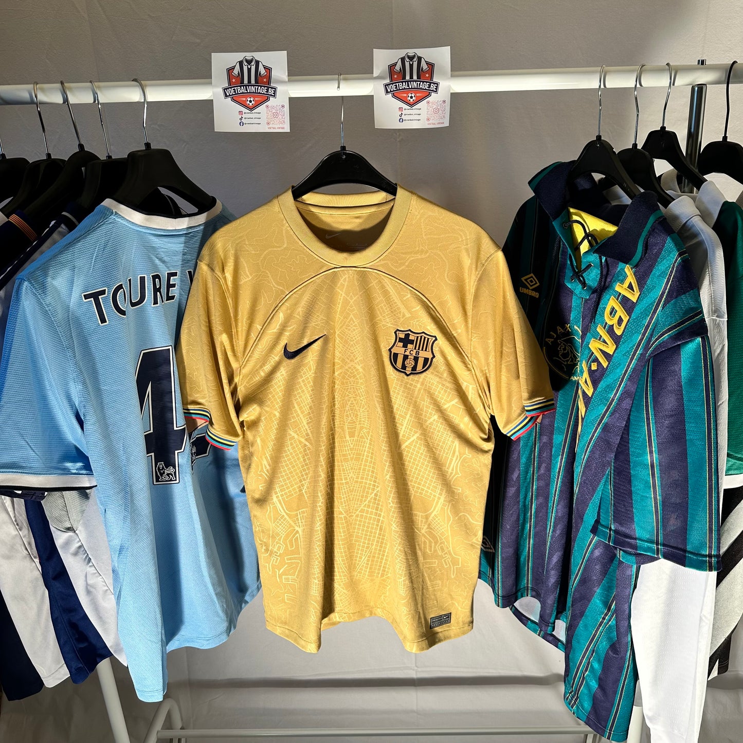 FC Barcelona Uitshirt 2022-2023 | Maat M | Nieuwstaat