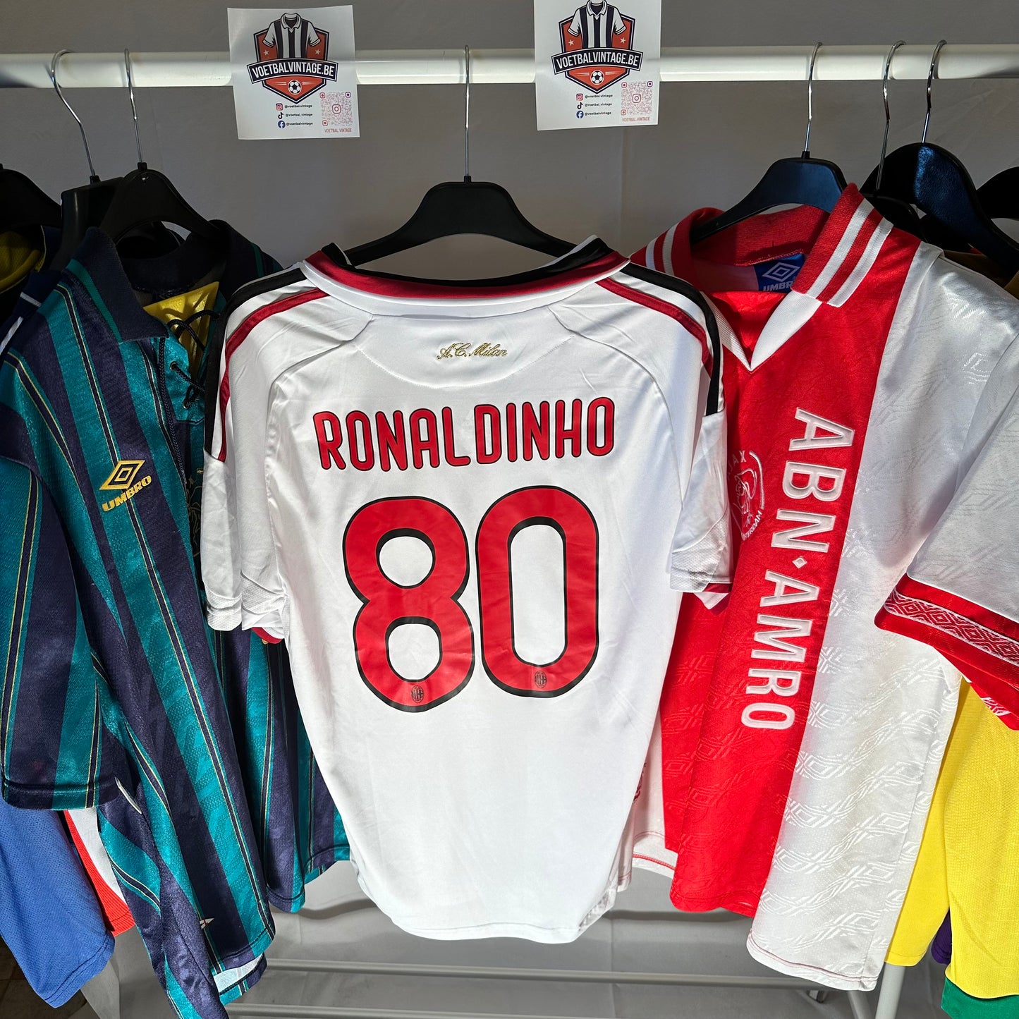AC Milan Uitshirt 2008/09 – Ronaldinho #80 – Maat L – Zeer Goede Staat