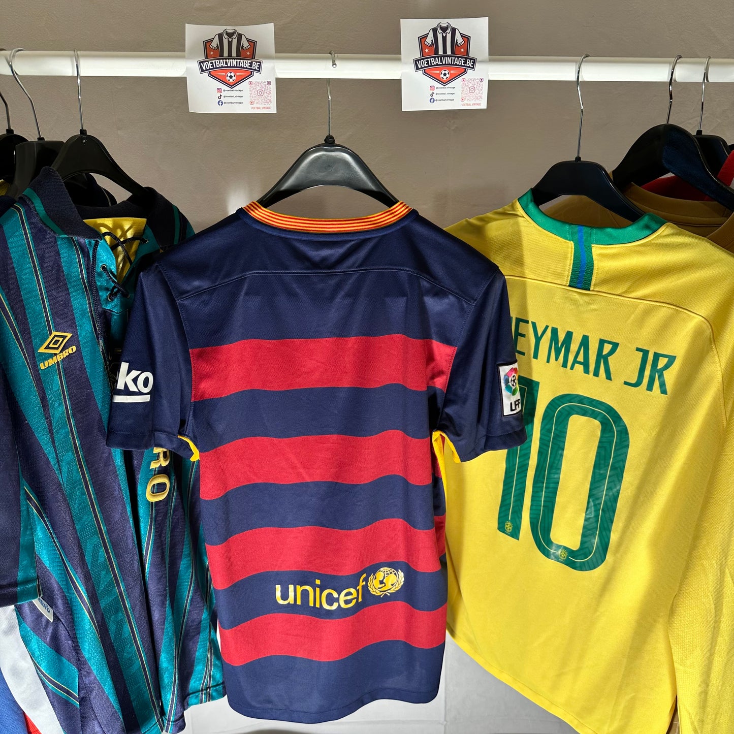 FC BARCELONA 2015-16 Maat: M