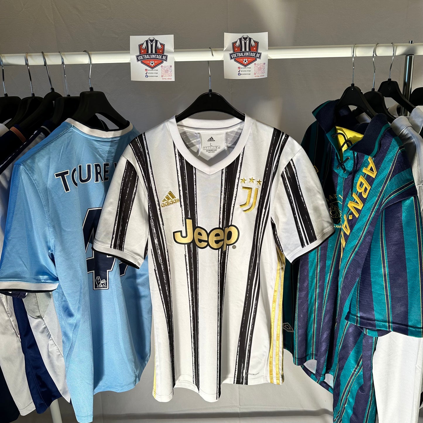 Juventus Thuisshirt 2020-2021 – Bonucci #19 | Maat L | Nieuwstaat