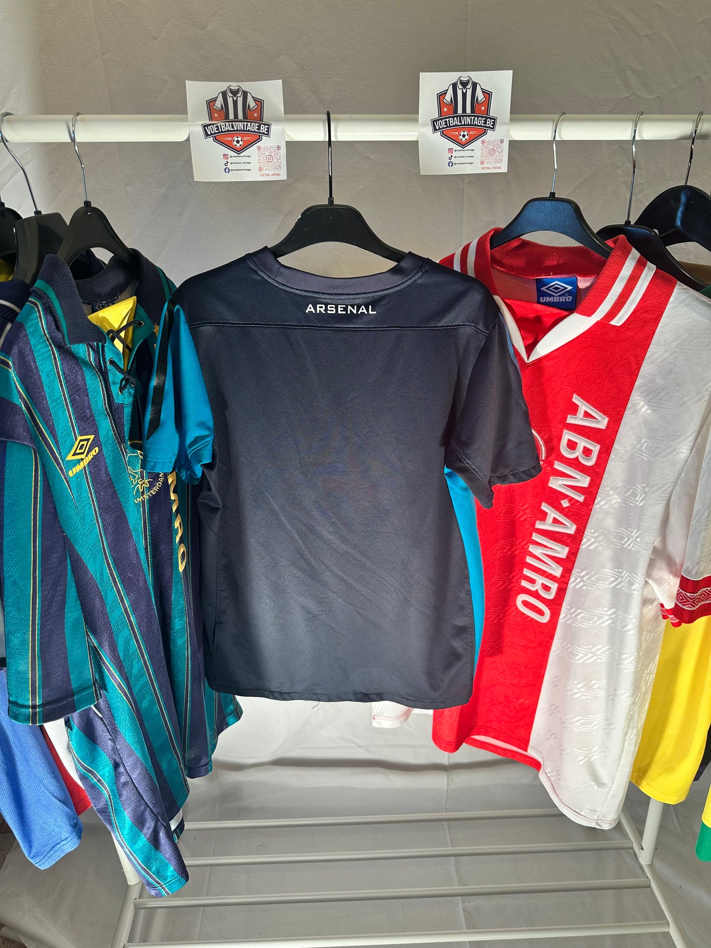 Arsenal 2011 shirt in nieuwstaat Maat:S