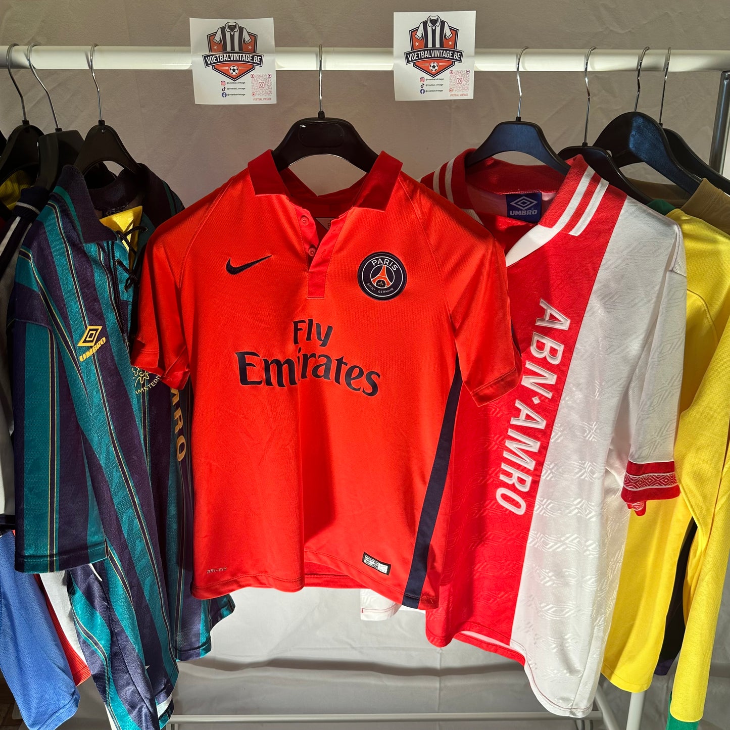 Cavani #9 Maat S