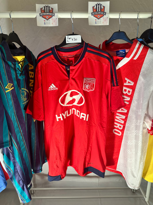 Lyon 2015-16 L