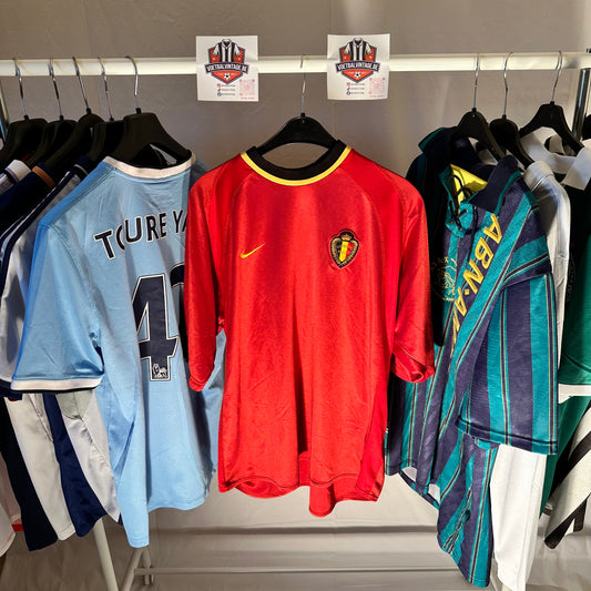 Rode Duivels 2000-02 Home shirt