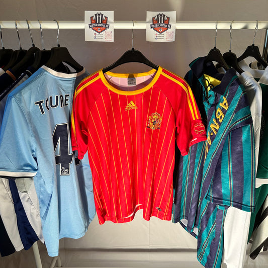 Spanje Thuisshirt 2006-2008 – Klassiek Retro Design van La Roja Maat: M