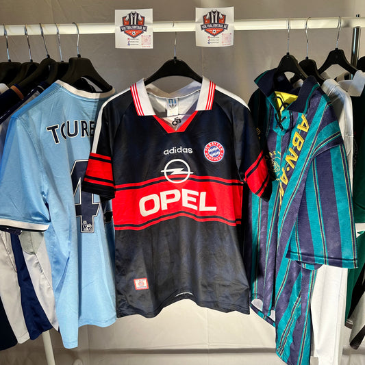 Fc Bayern Munich 1997/98 Home Jersey Maat: M