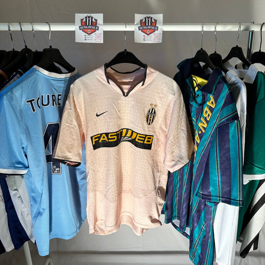 Juventus 2003-04 Away shirt Maat: M